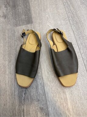 Poppy Barley brown Leather Slingback Sandals size 7.5